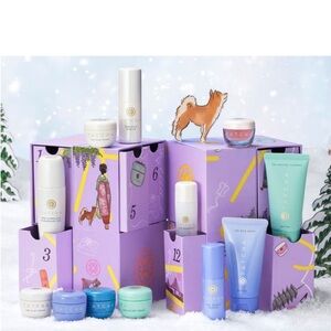 Tatcha 12 days Skincare Gift Ensemble in Lavender & Aqua Hues